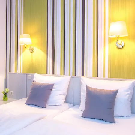 Hotel Weide Satow